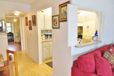 Copropriété à louer à West Palm Beach, Floride: 1 chambre, 57.13 m2 № 2193270 - photo 4