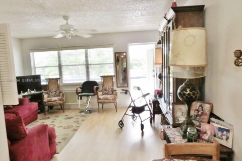Copropriété à louer à West Palm Beach, Floride: 1 chambre, 57.13 m2 № 2193270 - photo 5