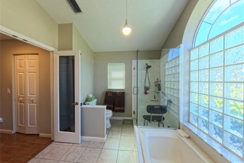 House in Ocala, Florida 2 bedrooms, 147.44 sq.m. № 2347717 - photo 17
