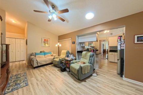 House in Ocala, Florida 2 bedrooms, 147.44 sq.m. № 2347717 - photo 19