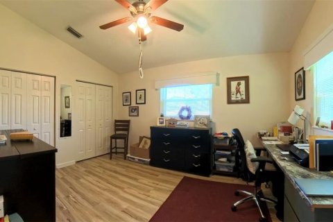 House in Ocala, Florida 2 bedrooms, 147.44 sq.m. № 2347717 - photo 23