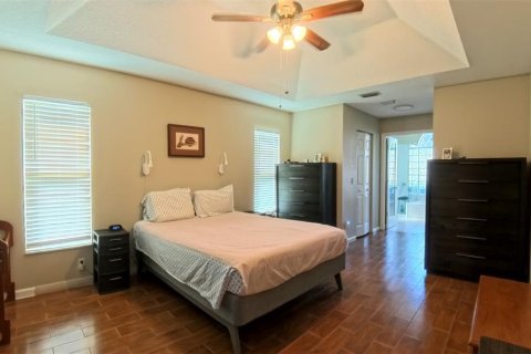 House in Ocala, Florida 2 bedrooms, 147.44 sq.m. № 2347717 - photo 13