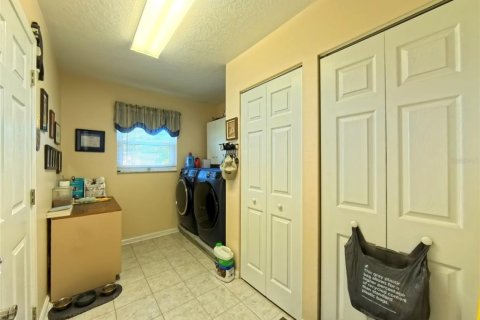 House in Ocala, Florida 2 bedrooms, 147.44 sq.m. № 2347717 - photo 27