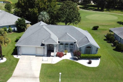 House in Ocala, Florida 2 bedrooms, 147.44 sq.m. № 2347717