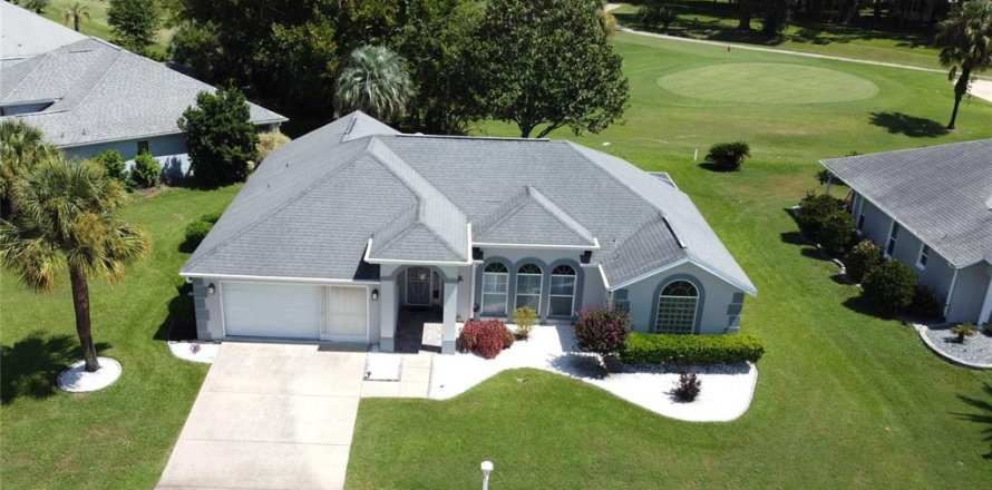 House in Ocala, Florida 2 bedrooms, 147.44 sq.m. № 2347717