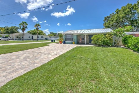 Casa en Tampa, Florida 3 dormitorios, 122.07 m2 № 2372961