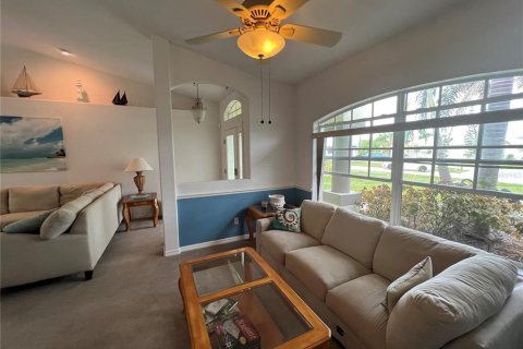 House in Rotonda, Florida 3 bedrooms, 168.62 sq.m. № 1139660 - photo 16