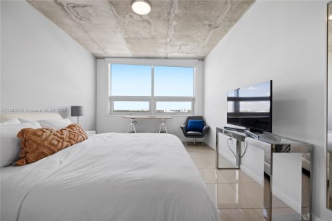 Copropriété à louer à Miami, Floride: 2 chambres, 103.21 m2 № 2018317 - photo 19
