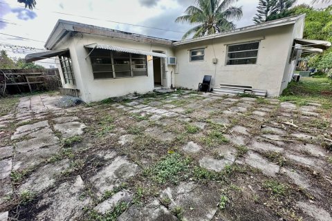 Снять в аренду виллу или дом в Холливуд, Флорида 2 спальни, 89.46м2, № 1989822 - фото 15