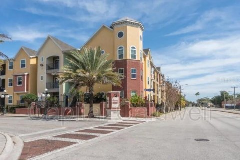Studio à Condo à Tampa, Floride  № 2347478