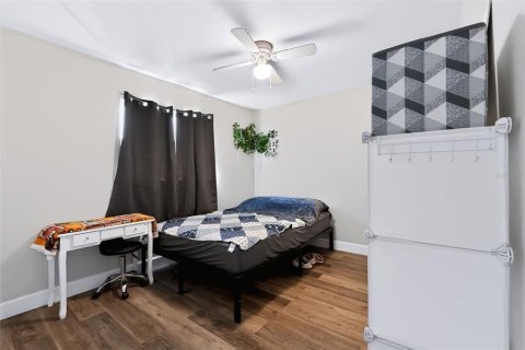 Immobilier commercial à vendre à Largo, Floride: 4 chambres, 190.73 m2 № 2419713 - photo 30