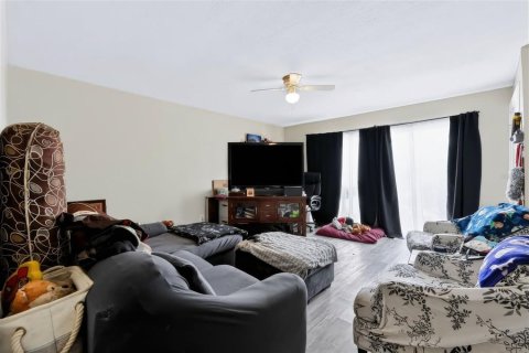 Immobilier commercial à vendre à Largo, Floride: 4 chambres, 190.73 m2 № 2419713 - photo 22