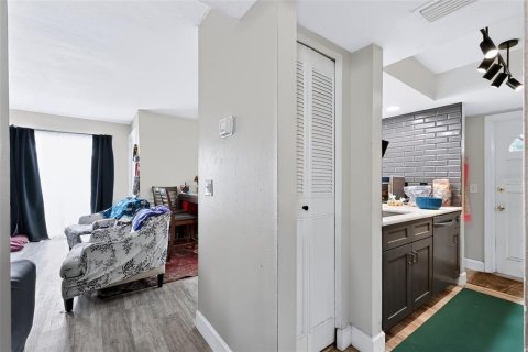Immobilier commercial à vendre à Largo, Floride: 4 chambres, 190.73 m2 № 2419713 - photo 29