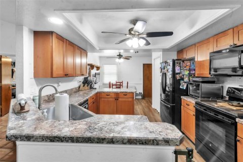 Villa ou maison à vendre à Spring Hill, Floride: 4 chambres, 152.17 m2 № 2107642 - photo 16