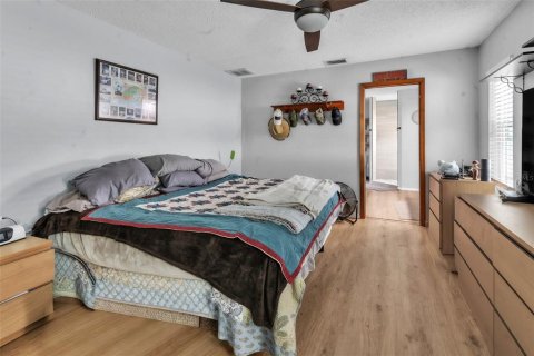 Villa ou maison à vendre à Spring Hill, Floride: 4 chambres, 152.17 m2 № 2107642 - photo 24