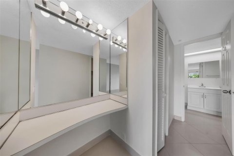 Купить кондоминиум в Помпано-Бич, Флорида 3 комнаты, 83.61м2, № 2085054 - фото 16