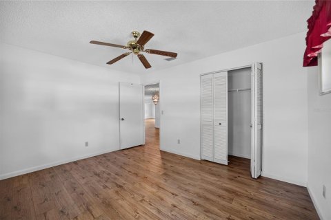 House in Ocala, Florida 2 bedrooms, 162.39 sq.m. № 2235569 - photo 25