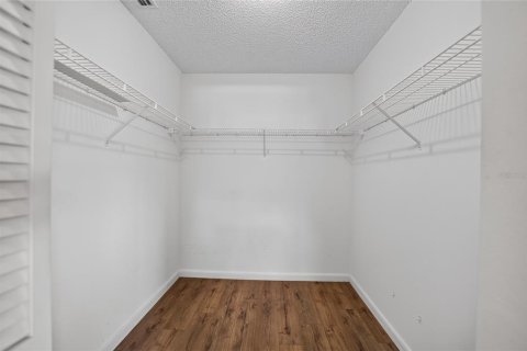 House in Ocala, Florida 2 bedrooms, 162.39 sq.m. № 2235569 - photo 23