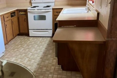 House in Ocala, Florida 3 bedrooms, 119.29 sq.m. № 1852531 - photo 6
