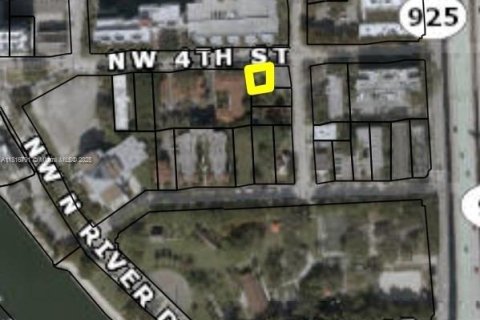 Commercial property in Miami, Florida № 1770671 - photo 7