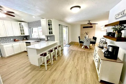 Снять в аренду виллу или дом в Бойнтон-Бич, Флорида 3 спальни, 205.41м2, № 1973377 - фото 5