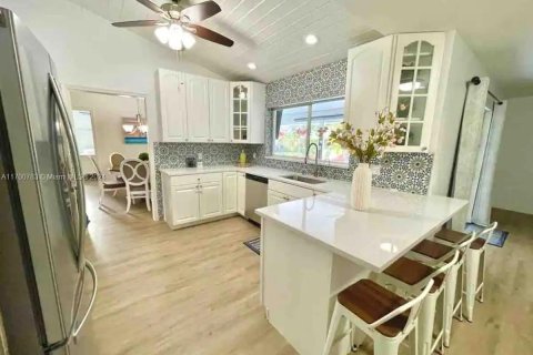 Снять в аренду виллу или дом в Бойнтон-Бич, Флорида 3 спальни, 205.41м2, № 1973377 - фото 8