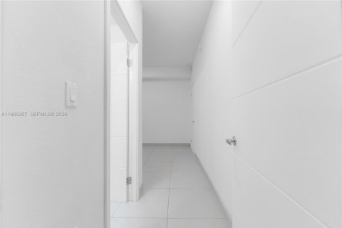 Купить виллу или дом в Хомстед, Флорида 4 спальни, 133.22м2, № 2027981 - фото 2