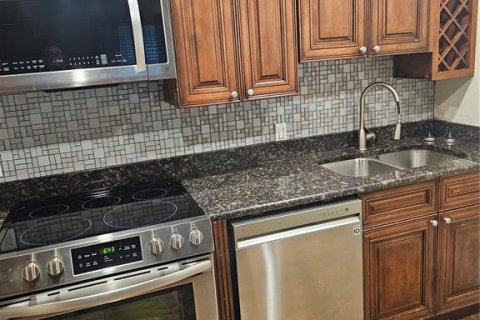 Casa en venta en Tampa, Florida, 3 dormitorios, 126.72 m2 № 1908755 - foto 13