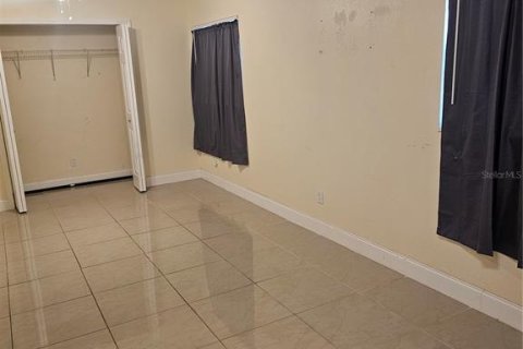 Casa en venta en Tampa, Florida, 3 dormitorios, 126.72 m2 № 1908755 - foto 25