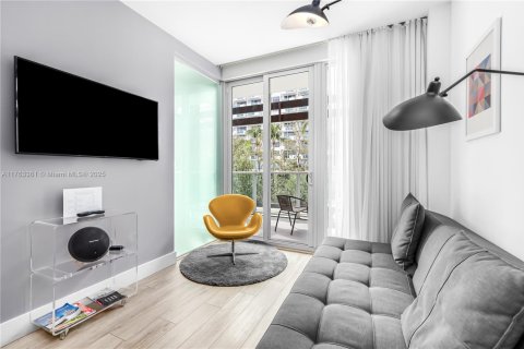 Condo in Miami Beach, Florida, 1 bedroom  № 1867273 - photo 10