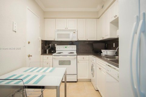 Copropriété à louer à Hollywood, Floride: 1 chambre, 69.21 m2 № 1888971 - photo 11