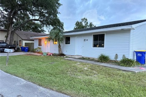 Commercial property in Edgewater, Florida 7 bedrooms, 257.53 sq.m. № 1886026 - photo 2