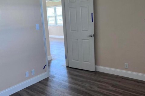 Copropriété à louer à Pompano Beach, Floride: 2 chambres, 76.64 m2 № 2305720 - photo 9