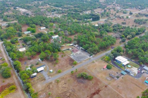 House in Clewiston, Florida 4 bedrooms, 145.48 sq.m. № 1999428 - photo 30