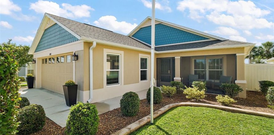 House in The Villages, Florida 3 bedrooms, 151.43 sq.m. № 1879566