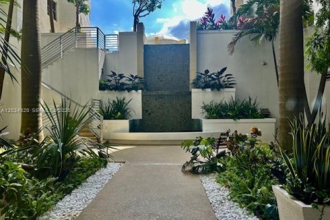 Condominio en alquiler en Hollywood, Florida, 2 dormitorios, 96.25 m2 № 2085827 - foto 26