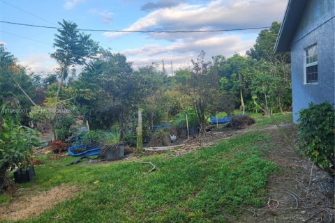 Casa en venta en Homestead, Florida, 3 dormitorios, 214.98 m2 № 2026865 - foto 14