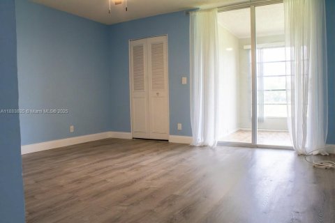 Copropriété à louer à Margate, Floride: 2 chambres, 102.19 m2 № 1929868 - photo 9