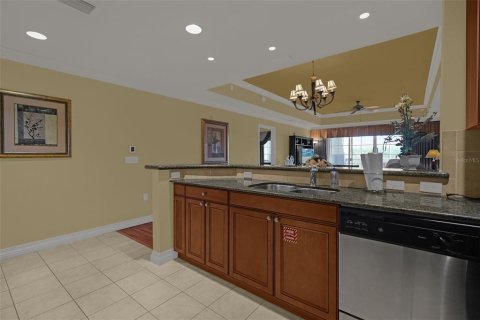 Copropriété à vendre à Four Corners, Floride: 3 chambres, 151.43 m2 № 2413810 - photo 5
