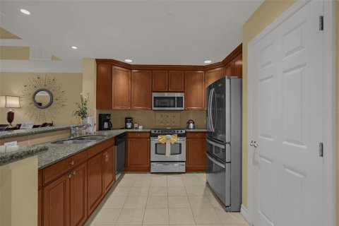 Copropriété à vendre à Four Corners, Floride: 3 chambres, 151.43 m2 № 2413810 - photo 4