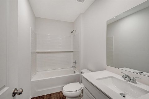 House in Parrish, Florida 2 bedrooms, 121.89 sq.m. № 2219905 - photo 14