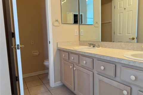 House in Davenport, Florida 4 bedrooms, 216.56 sq.m. № 1845398 - photo 10