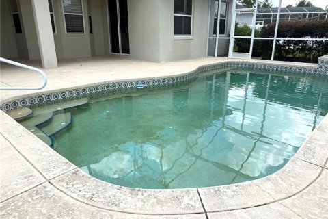 House in Davenport, Florida 4 bedrooms, 216.56 sq.m. № 1845398 - photo 12