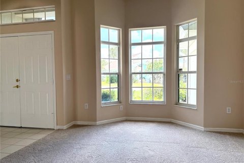 House in Davenport, Florida 4 bedrooms, 216.56 sq.m. № 1845398 - photo 3