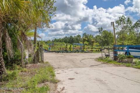 Commercial property in Saint Augustine, Florida 46.45 sq.m. № 765692 - photo 1