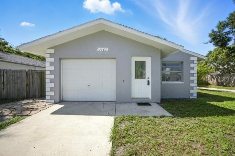 Appartement à louer à Clearwater, Floride: 2 chambres, 93.65 m2 № 2416735 - photo 2