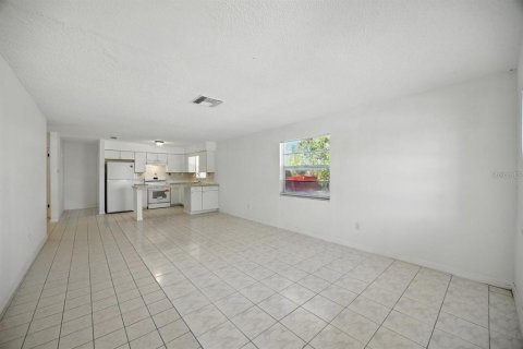 Appartement à louer à Clearwater, Floride: 2 chambres, 93.65 m2 № 2416735 - photo 12