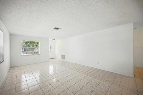 Appartement à louer à Clearwater, Floride: 2 chambres, 93.65 m2 № 2416735 - photo 10