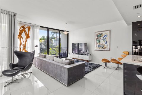 Adosado en venta en Bay Harbor Islands, Florida, 4 dormitorios, 245.35 m2 № 1706806 - foto 10