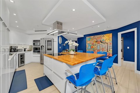 Copropriété à vendre à North Bay Village, Floride: 2 chambres, 136.57 m2 № 2352974 - photo 21